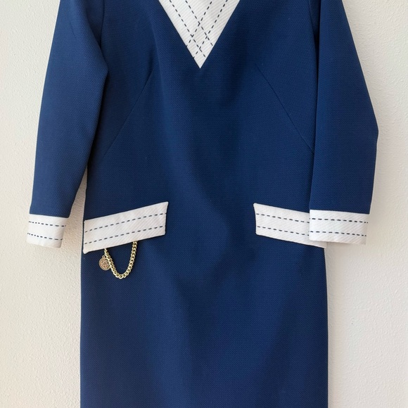 Julie Miller Vintage Chain Pocket Blue and White Vneck Dress 70’s - Picture 5 of 9